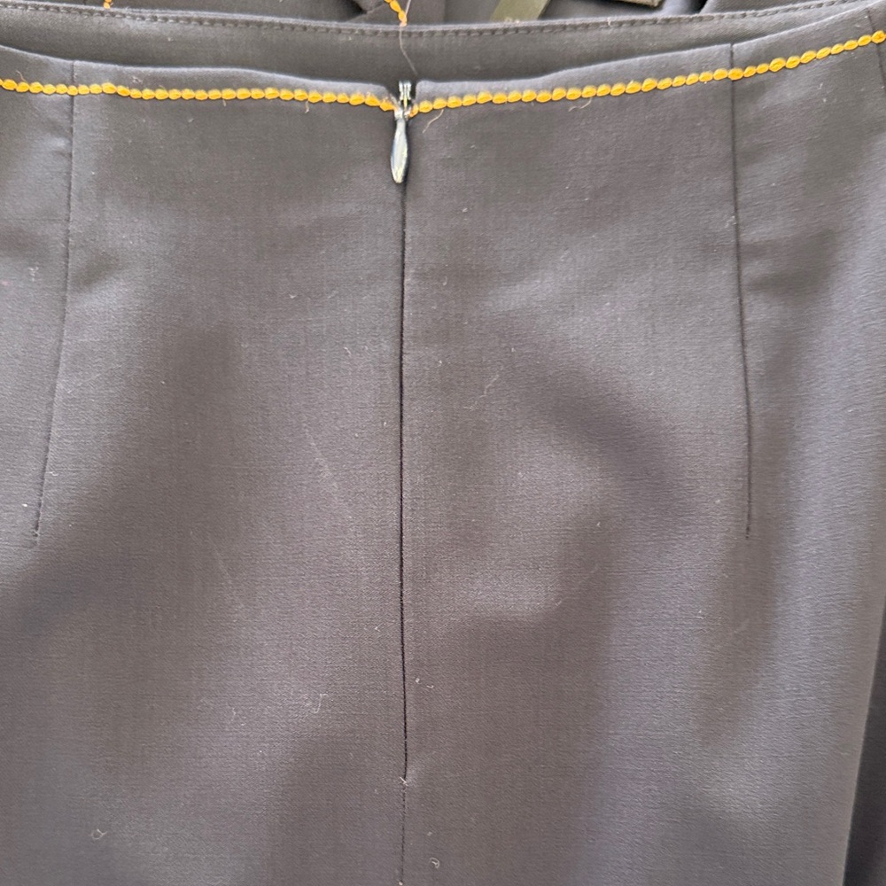 Escada Navy Blazer and Skirt Set with Contrast Stitching - Picture 6 of 6
